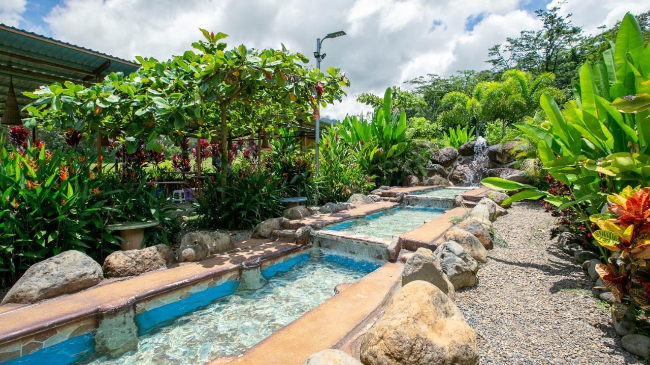 Cabanas Rio Escondido En La Fortuna ภายนอก รูปภาพ