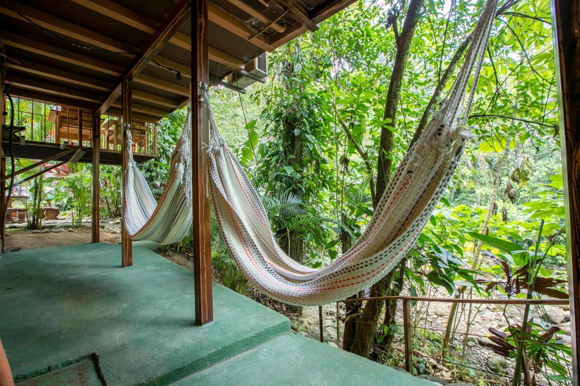 Cabanas Rio Escondido En La Fortuna ภายนอก รูปภาพ