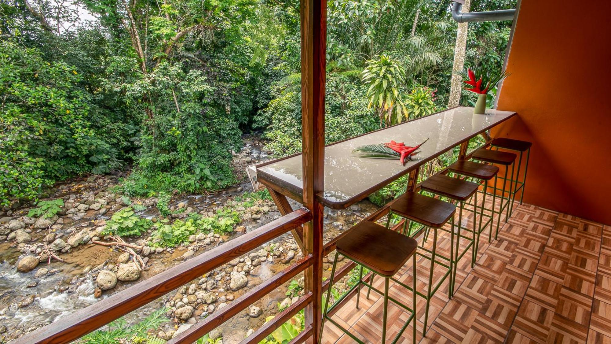Cabanas Rio Escondido En La Fortuna ภายนอก รูปภาพ